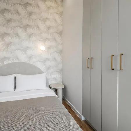 Luxury In Old Town 公寓 *