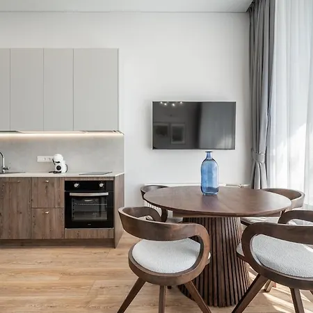Luxury In Old Town