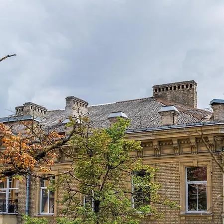 Luxury In Old Town *